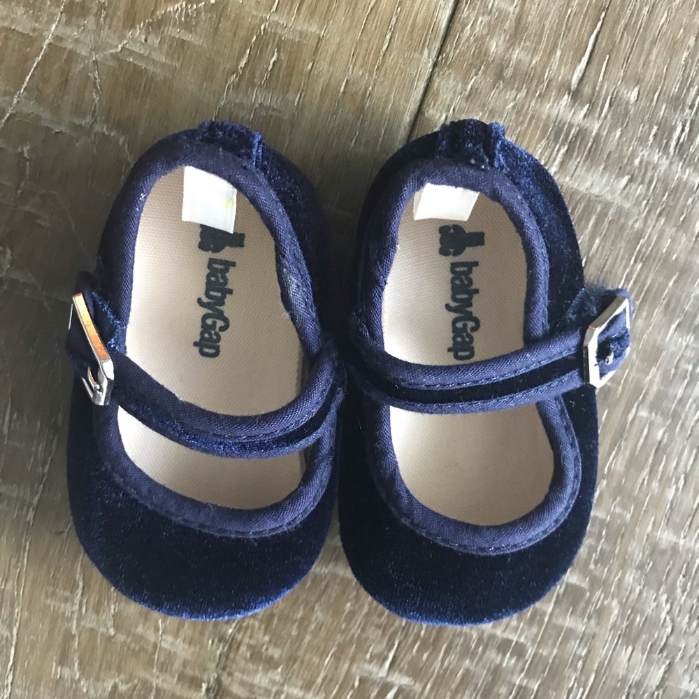 Baby GAP velvet baby shoes